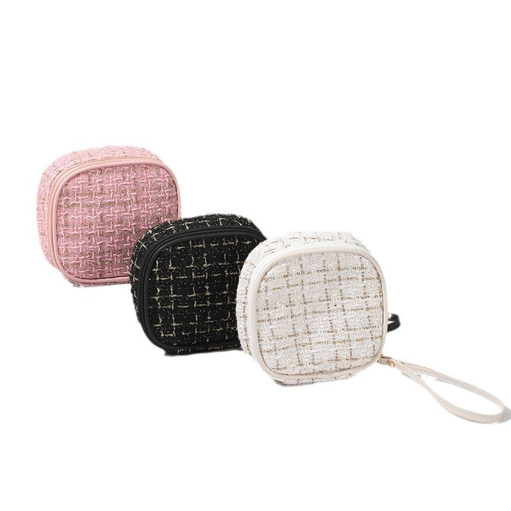 Elegant cosmetic bag with high-quality structure Bowlift