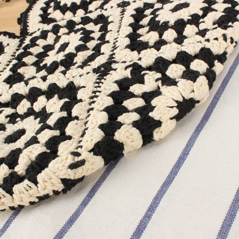 Handmade Macrame Shoulder Bag with Floral Patterns Bowlift
