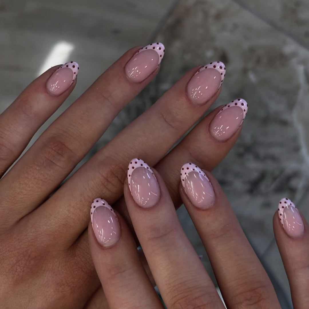 Glamorous stiletto nails with elegant star design Bowlift