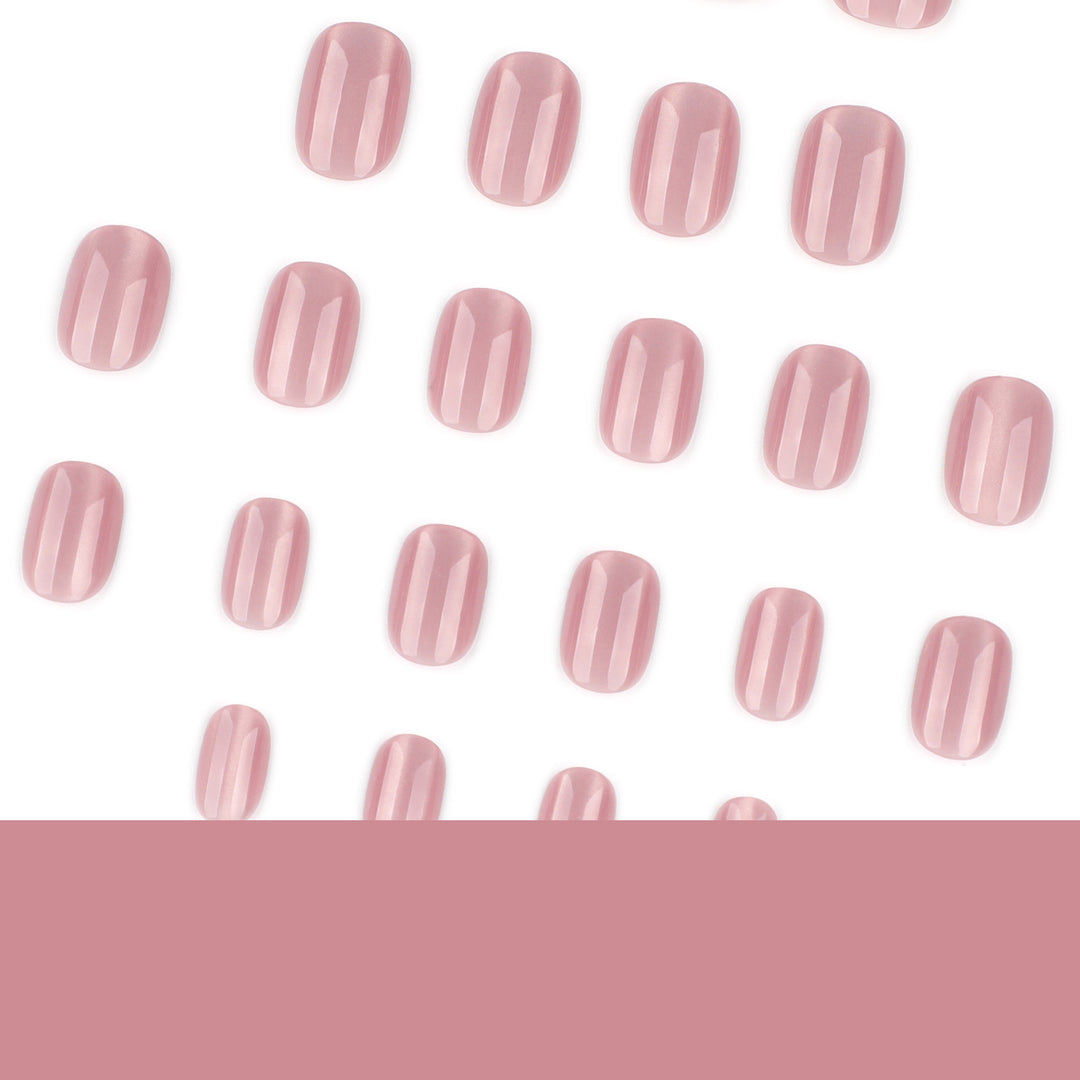 Elegant Nail Art with High Gloss Finish Bowlift