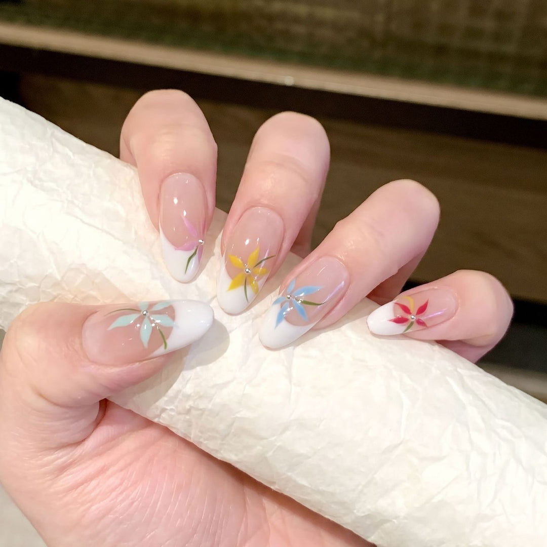Floral Art Press-On Nail Set Bowlift