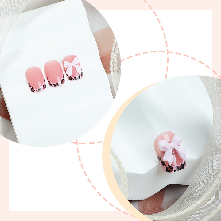 Stylish Press-On Nail Art Set with Decorative Floral Designs Bowlift
