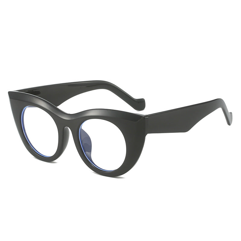Ladies Cat-Eye Sunglasses with Wide Frame and UV Protection Bowlift