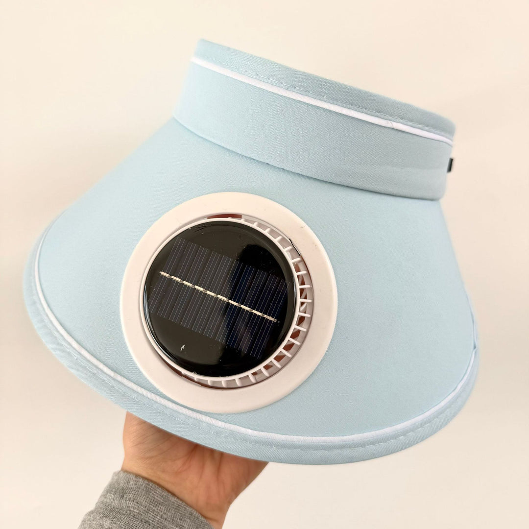 Lightweight foldable sunshade with integrated solar module and quiet fan Bowlift