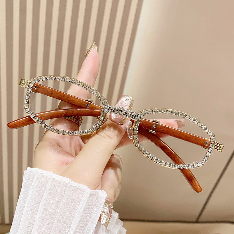 Women's sunglasses in elegant glamour style Bowlift