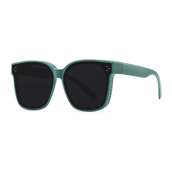 Women Square Sunglasses with Protective UV Filter and Stylish Frame Bowlift
