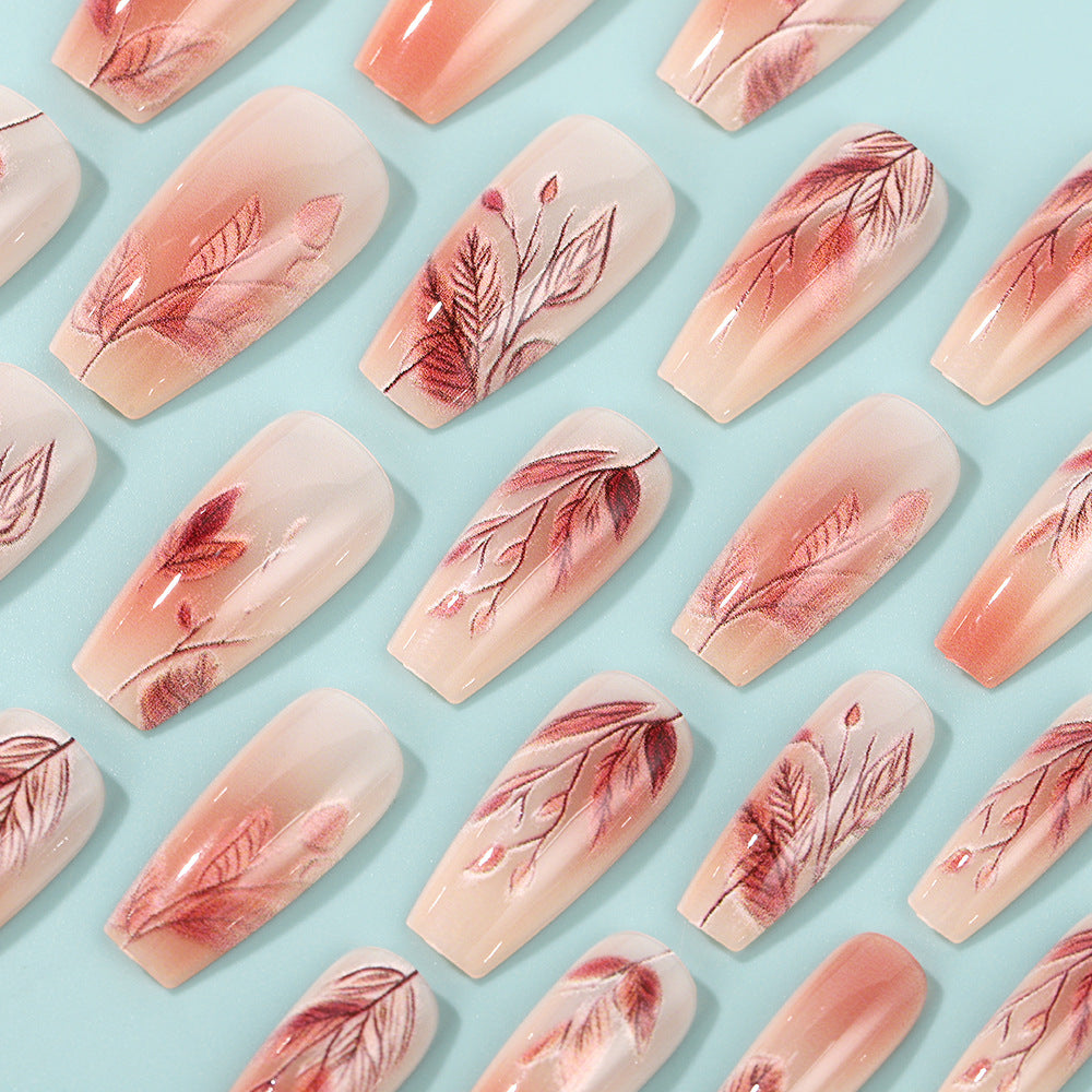 Artificial nails with elegant leaf pattern Bowlift