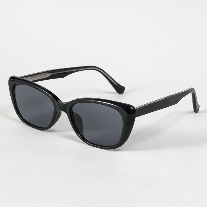 Ladies elegant sunglasses in trendy cat-eye style Bowlift