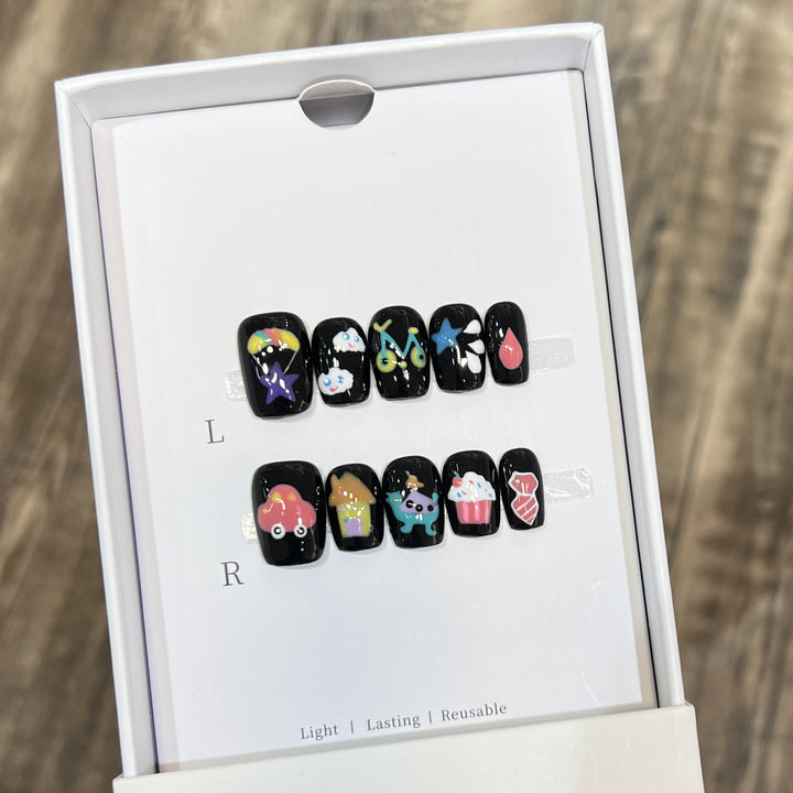 Whimsical Cartoon-Themed Press-On Nail Set Bowlift