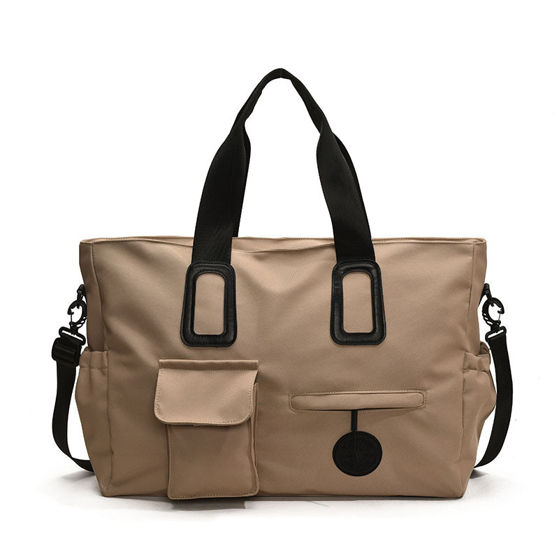 Multifunctional leisure bag with sturdy carrying handles and many compartments Bowlift