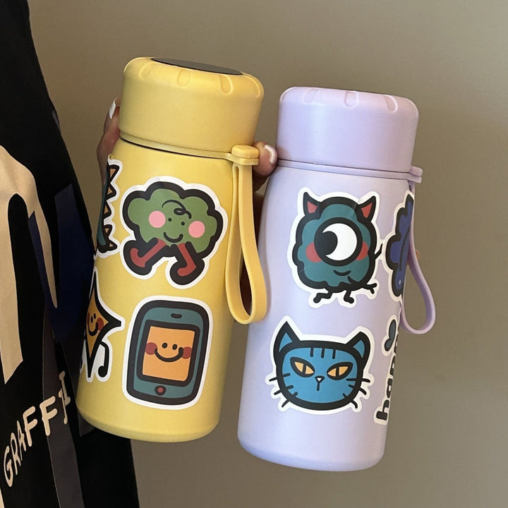 Ladies stylish water bottle with funny sticker motifs Bowlift