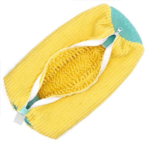 BowLift | Practical Shoe Wash Bag