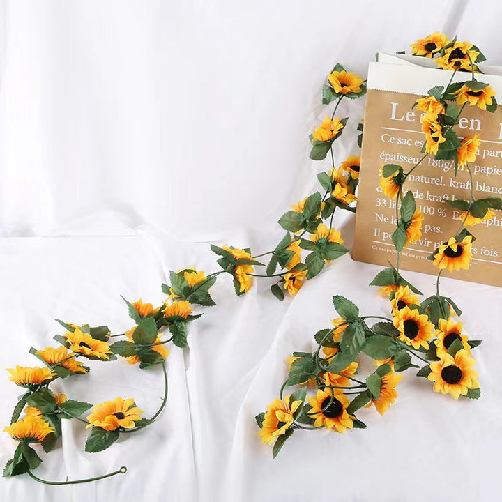Decorative Sunflower Centerpiece