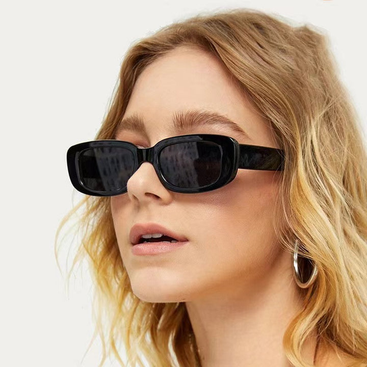 Retro Inspired Square Frame Sunglasses Bowlift