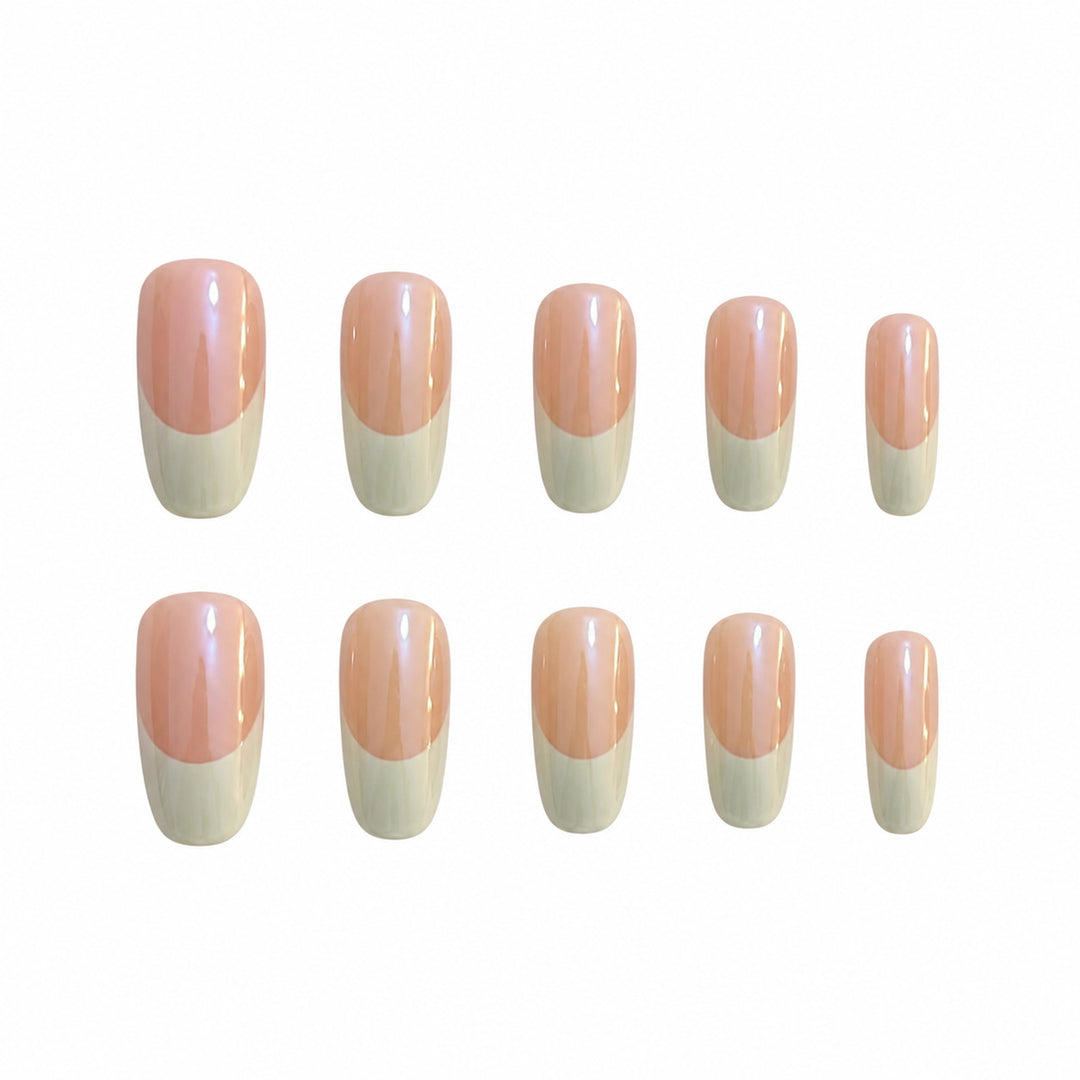 Artificial nails with transparent and modern French tips Bowlift