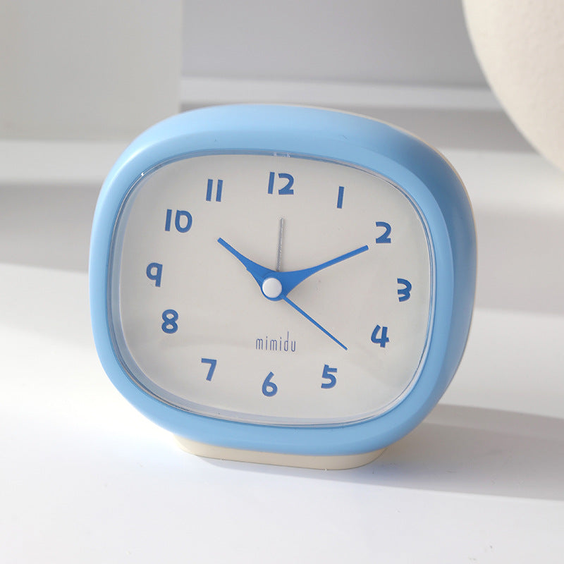Table Clock in Modern Retro Design Bowlift
