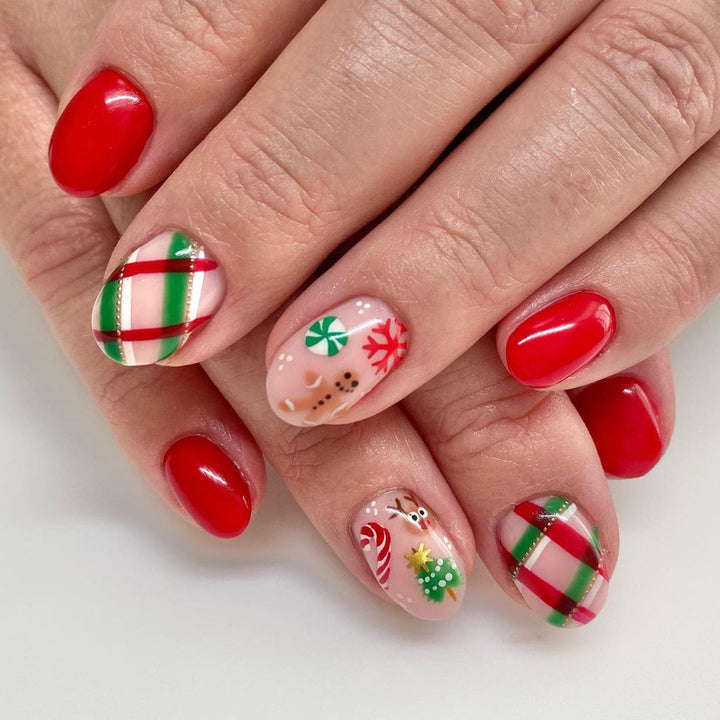 Festive Nail Design Bowlift