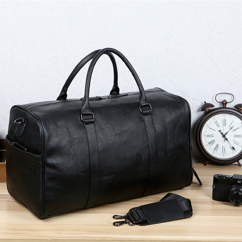 Elegant Travel Bag Made of High-Quality Faux Leather Bowlift