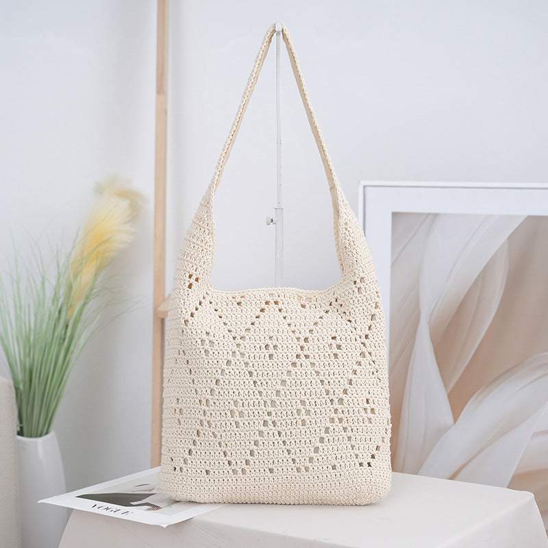 Handcrafted straw shoulder bag Bowlift