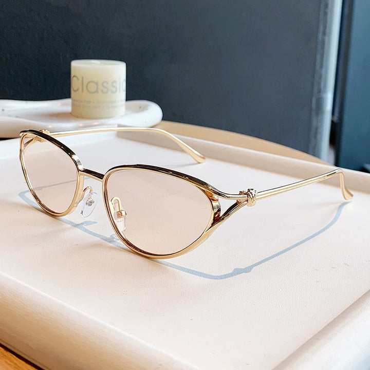 Women Cat-Eye Sunglasses with Elegant Golden Frame and Polarized Lenses Bowlift