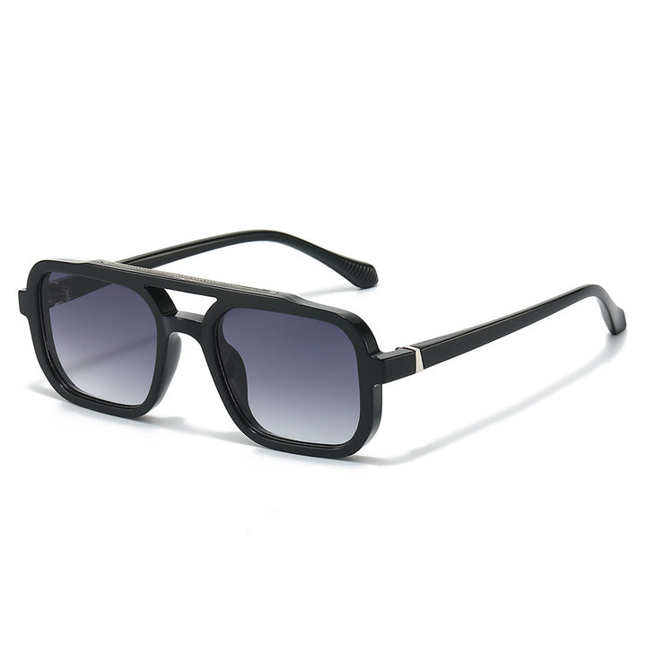 Retro-Inspired Bold Frame Sunglasses Bowlift