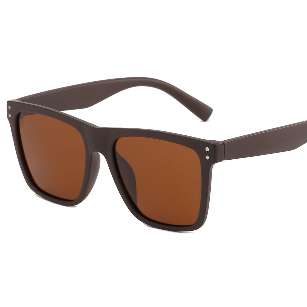 Ladies Fashion Sunglasses with Modern Matte Frame Bowlift