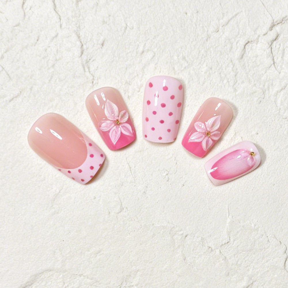 Stylish Polka Dot Nail Art Tips Bowlift