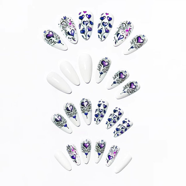 Artificial nails with romantic heart design Bowlift