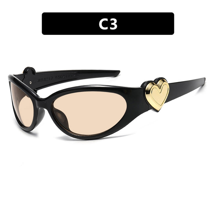 Ladies fashionable sunglasses with heart-shaped detail Bowlift