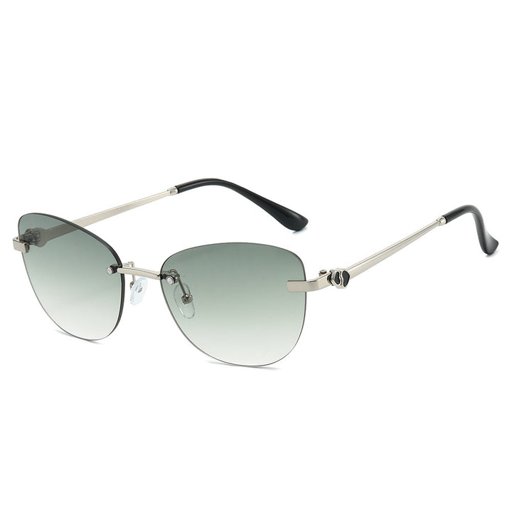 Elegant Cat-Eye Sunglasses Bowlift