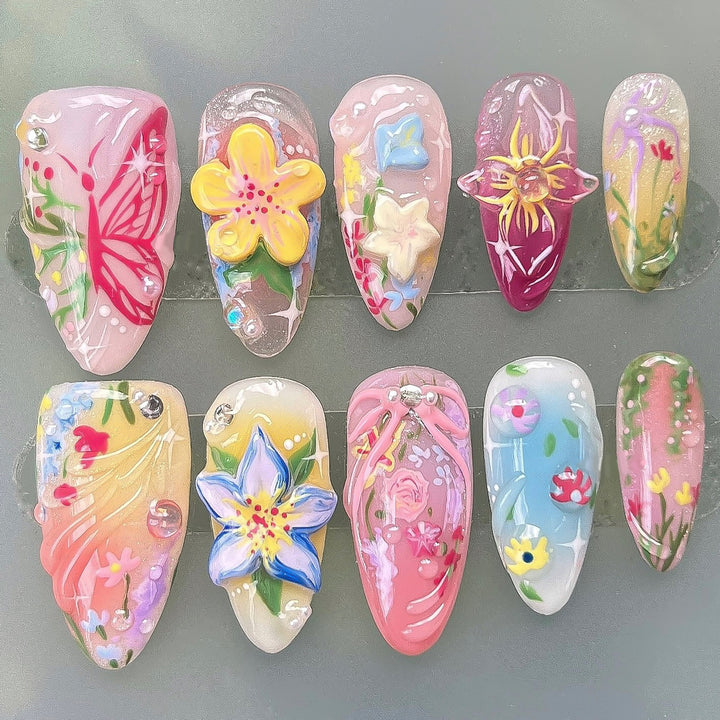 Artistic and decorated stiletto artificial nails Bowlift