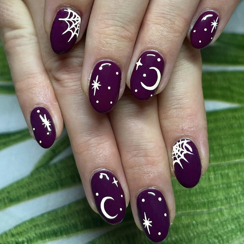 Whimsical Halloween-Themed Nail Art Bowlift