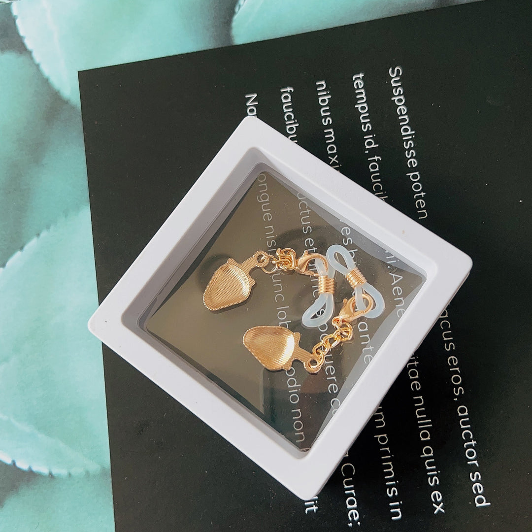 Pineapple Dangle Earrings Bowlift