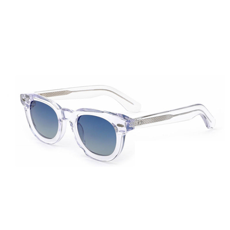 Ladies retro-inspired sunglasses with wide tortoiseshell frame and harmonious lenses Bowlift
