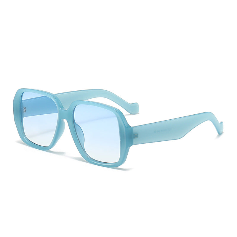 Women's Geometric Sunglasses with Wide Frame Bowlift