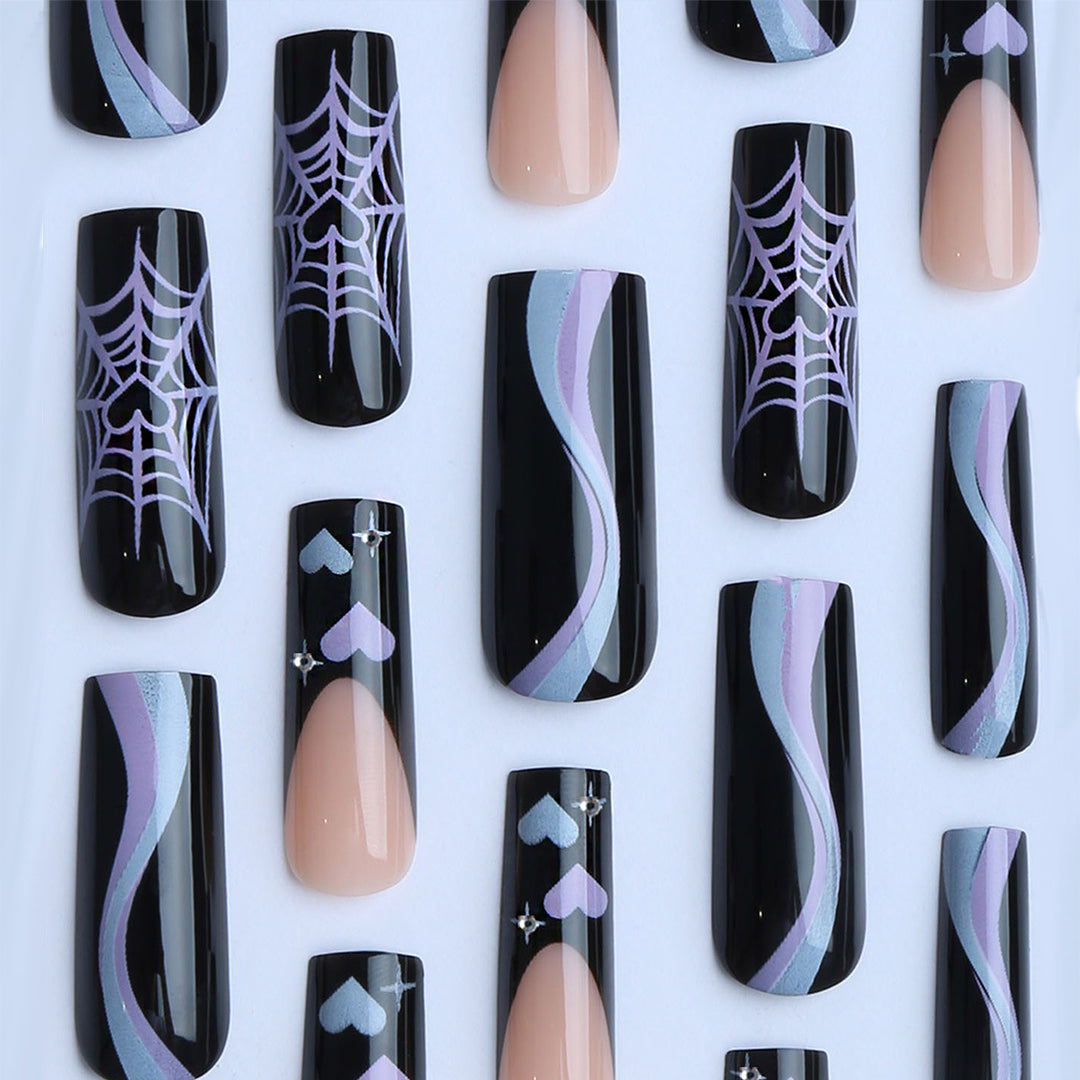 Artificial Nail Extensions with Trendy Design Bowlift