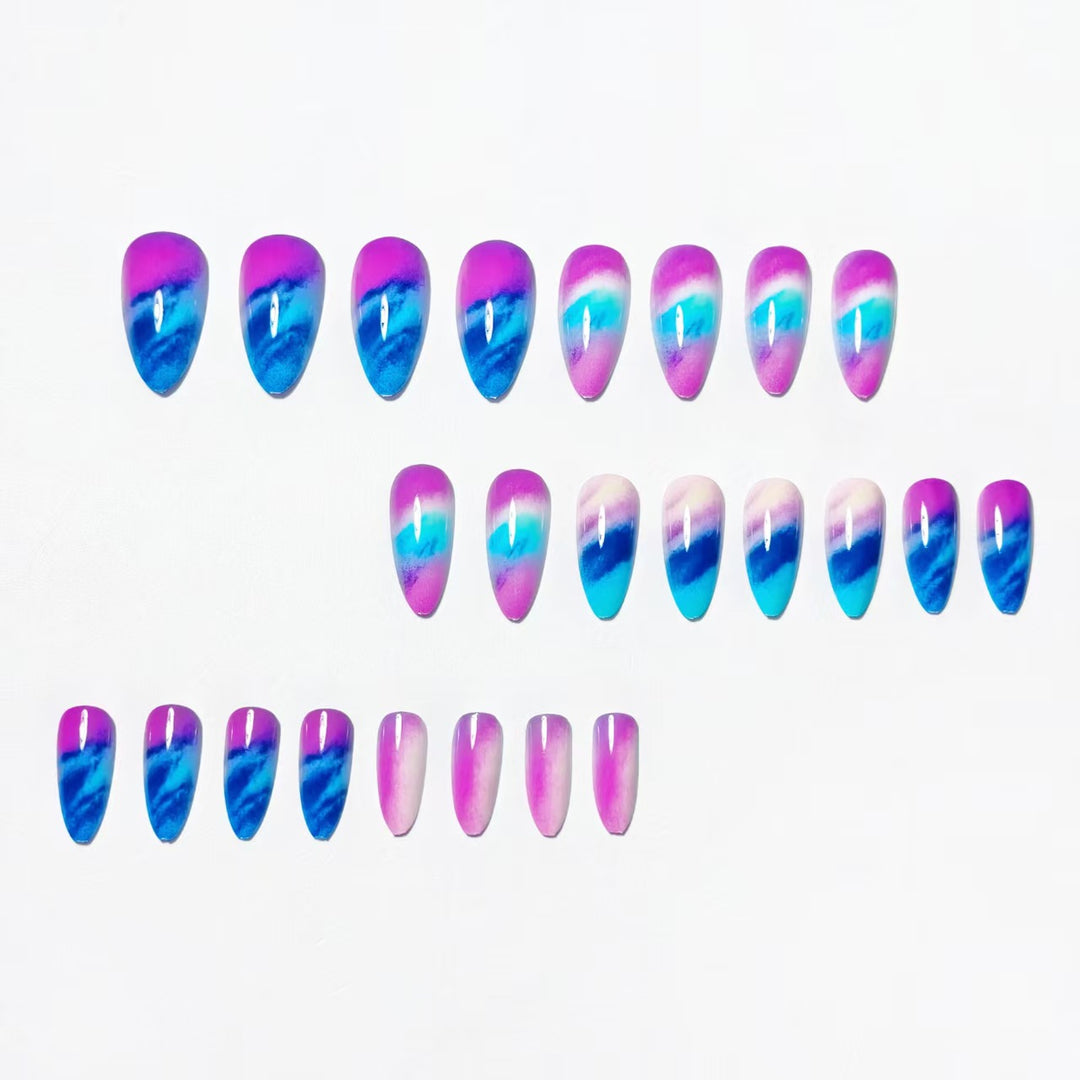 Creative Artificial Nails in Modern Ombre Design Bowlift
