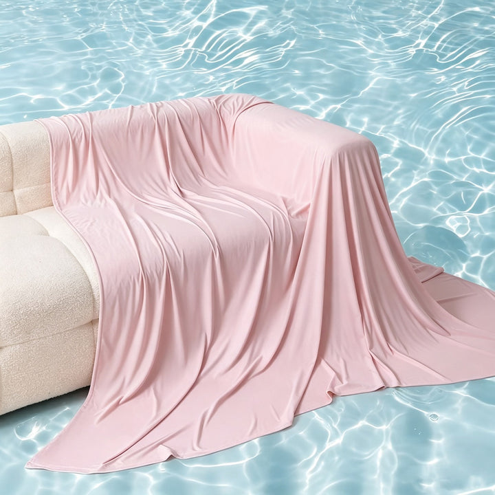 Women's Throw Blanket Bowlift