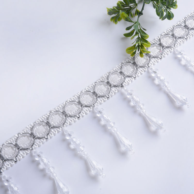 Embellished lace edge Bowlift