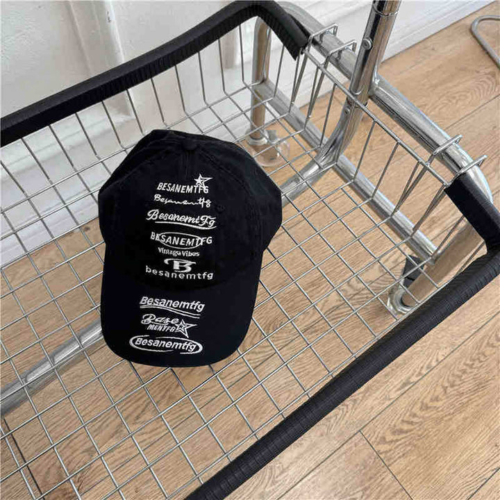 Unisex Casual Graphic Cap Bowlift