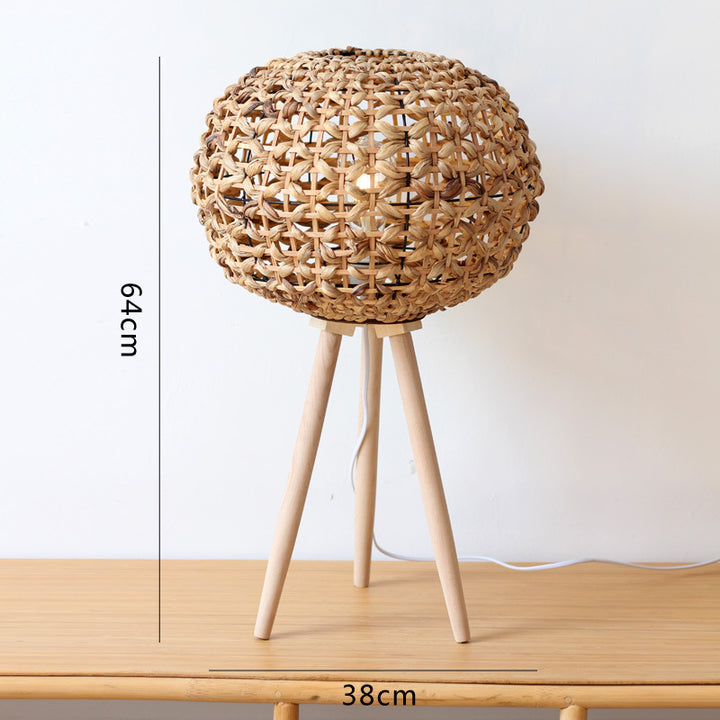 Stylish floor lamp in Scandinavian design Bowlift