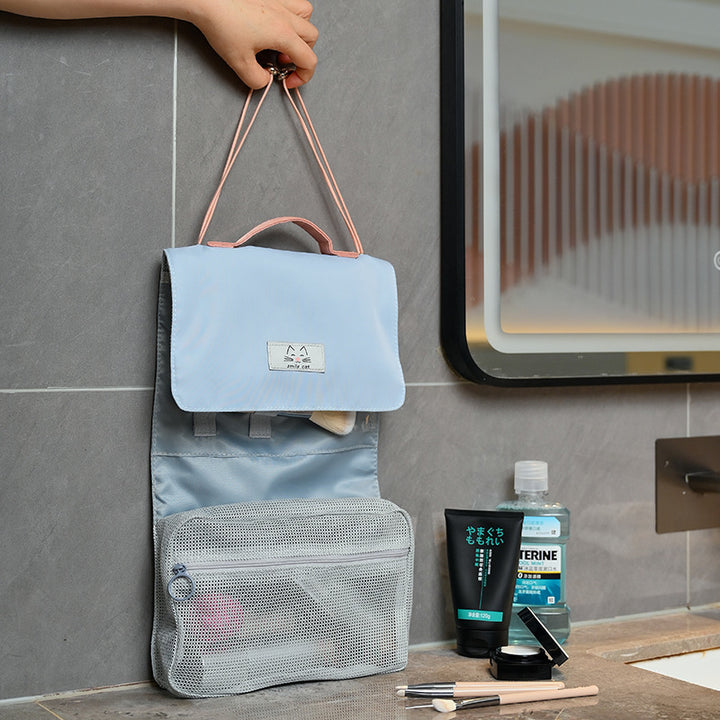 Women’s Make-up Bag Bowlift