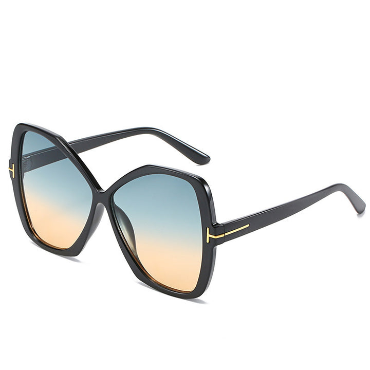 Fashionably Oversized Geometric Sunglasses Bowlift