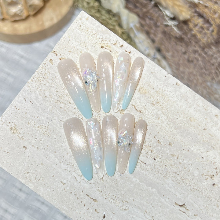 Elegant Stiletto Press-On Nail Set with Glitter Finish Bowlift