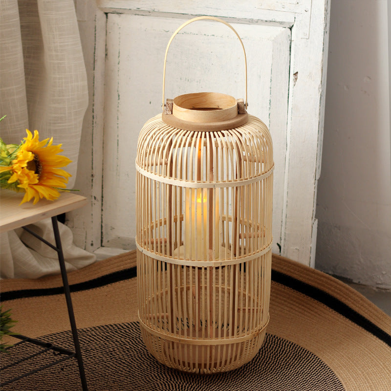 Long-lasting Rattan Lantern Bowlift