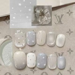 Elegant Press-On Nail Art Set with Bow and Dots Bowlift