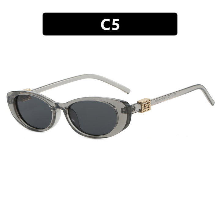 Women elegant Cat-Eye sunglasses with fine accents Bowlift