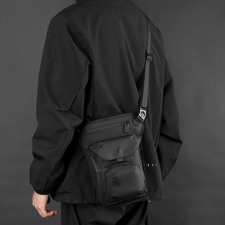 Compact Adventure Sling Bag Bowlift