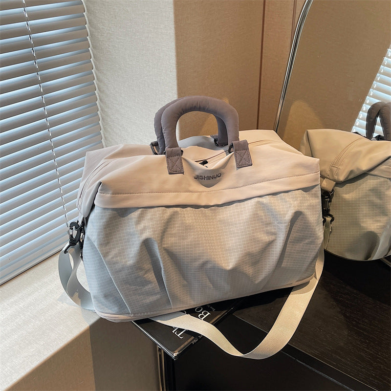 Ladies Sports Bag Bowlift