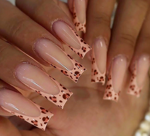 Artistic Nail Design Bowlift